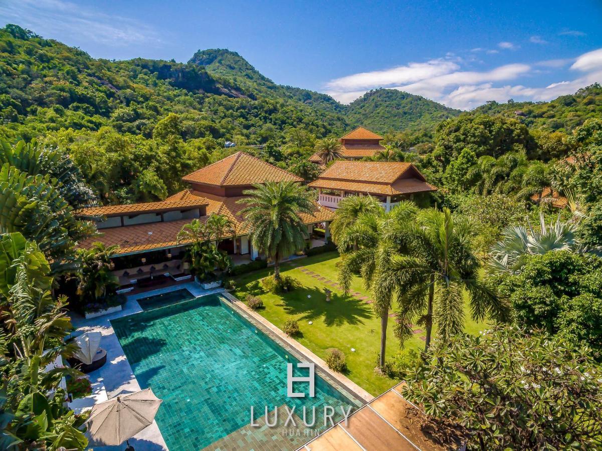 5 Bedroom Bali Style Mansion Wl2 HHQ Esterno foto